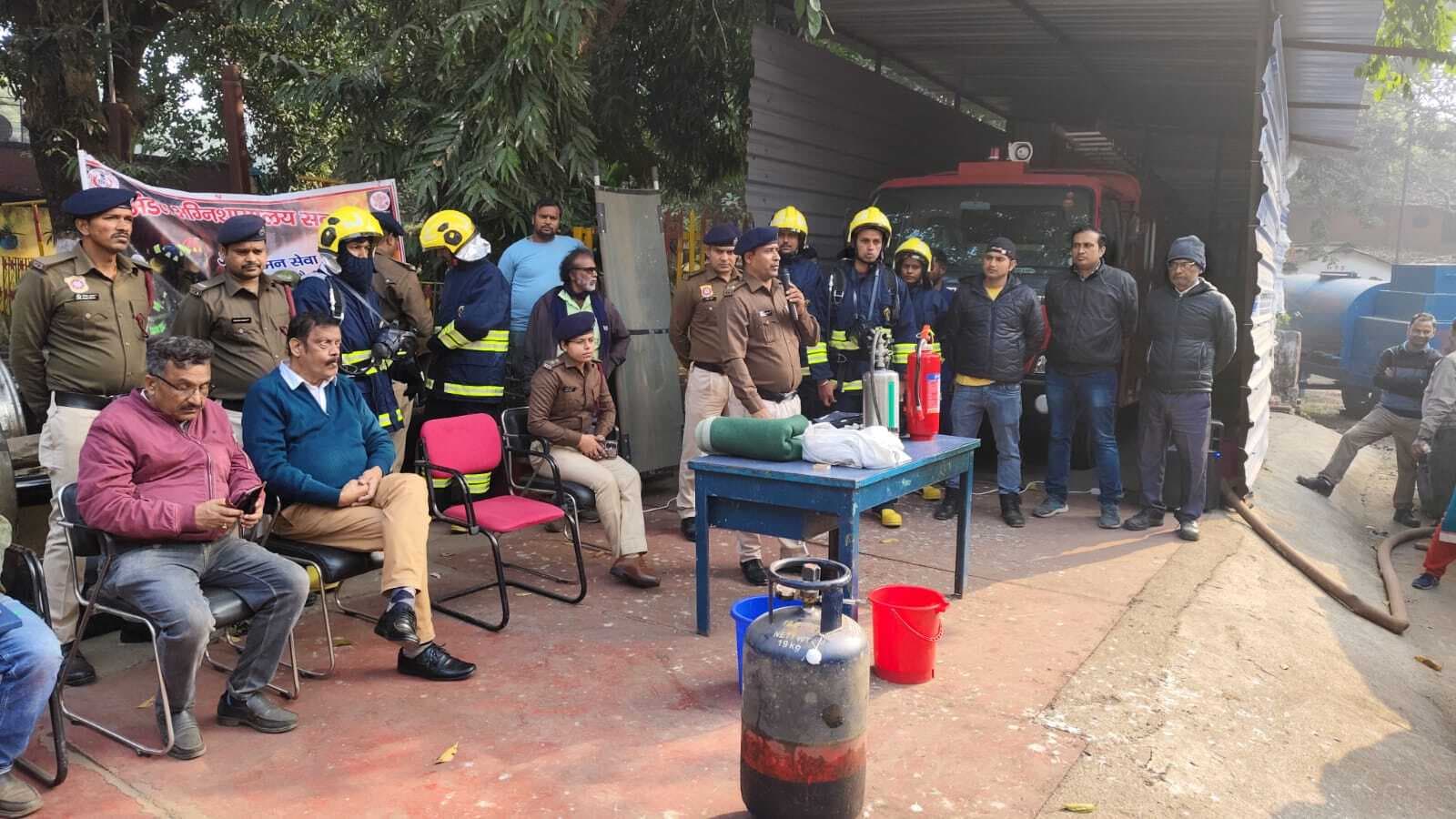 रेल इंजन कारखाना जमालपुर में अग्नि सुरक्षा कार्यक्रम आयोजित