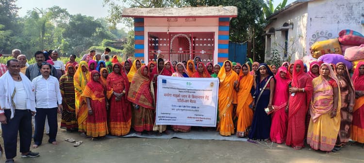 Madhubani News : बैका गांव में हुई मनरेगा माइक्रो प्लानिंग जन-जागरूकता बैठक