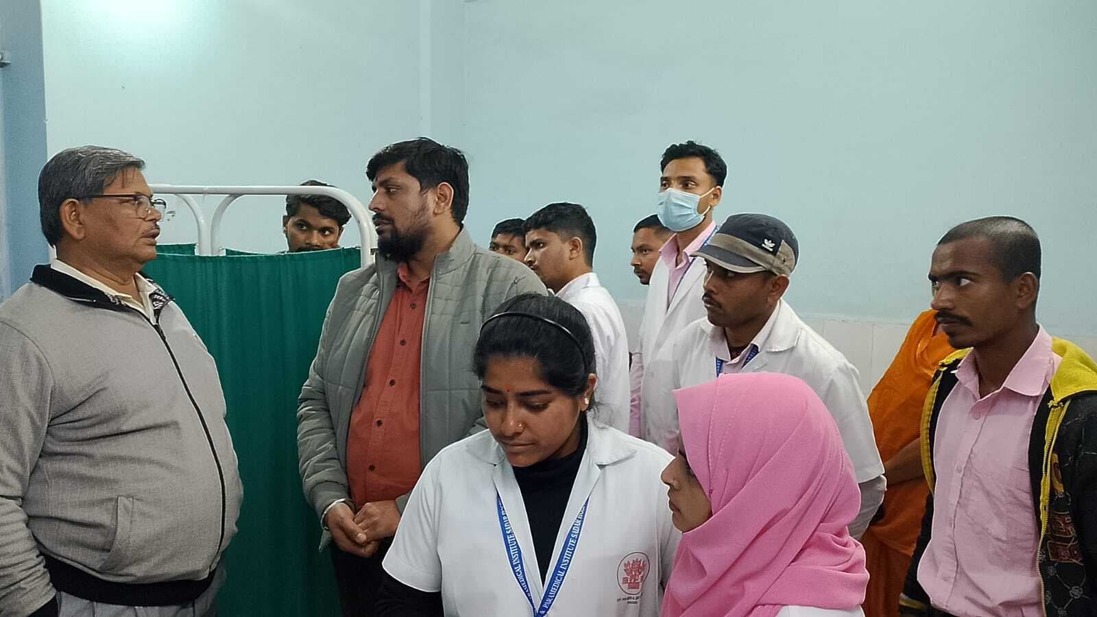 सिविल सर्जन ने सदर अस्पताल का किया निरीक्षण