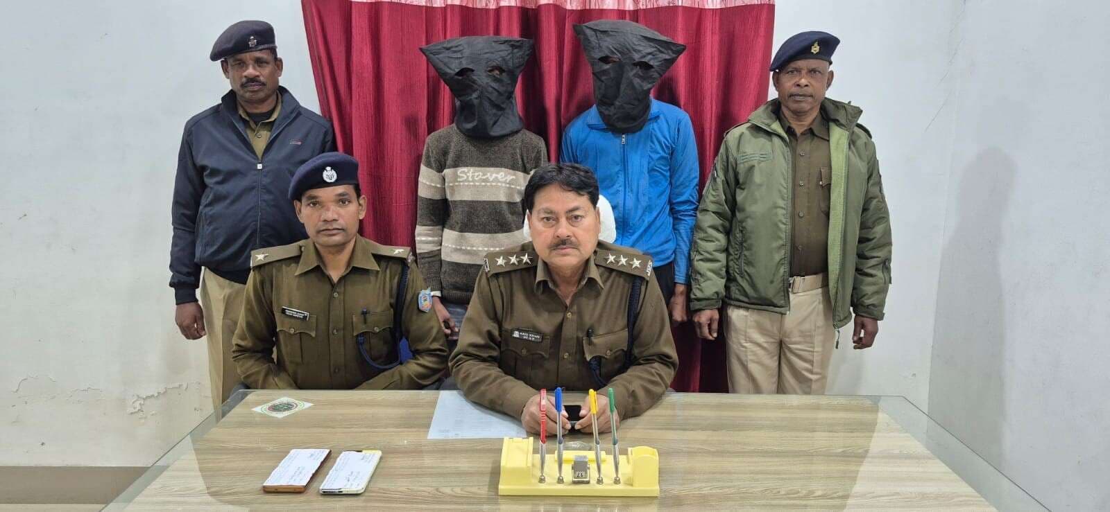 Giridih News :पुलिस ने साइबर ठगी के दो आरोपितों को दबोचा