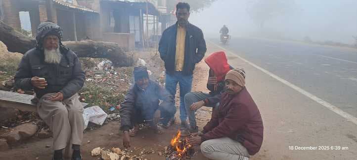 गोड्डा में घना कोहरा और कड़ाके की ठंड, जनजीवन हुआ प्रभावित