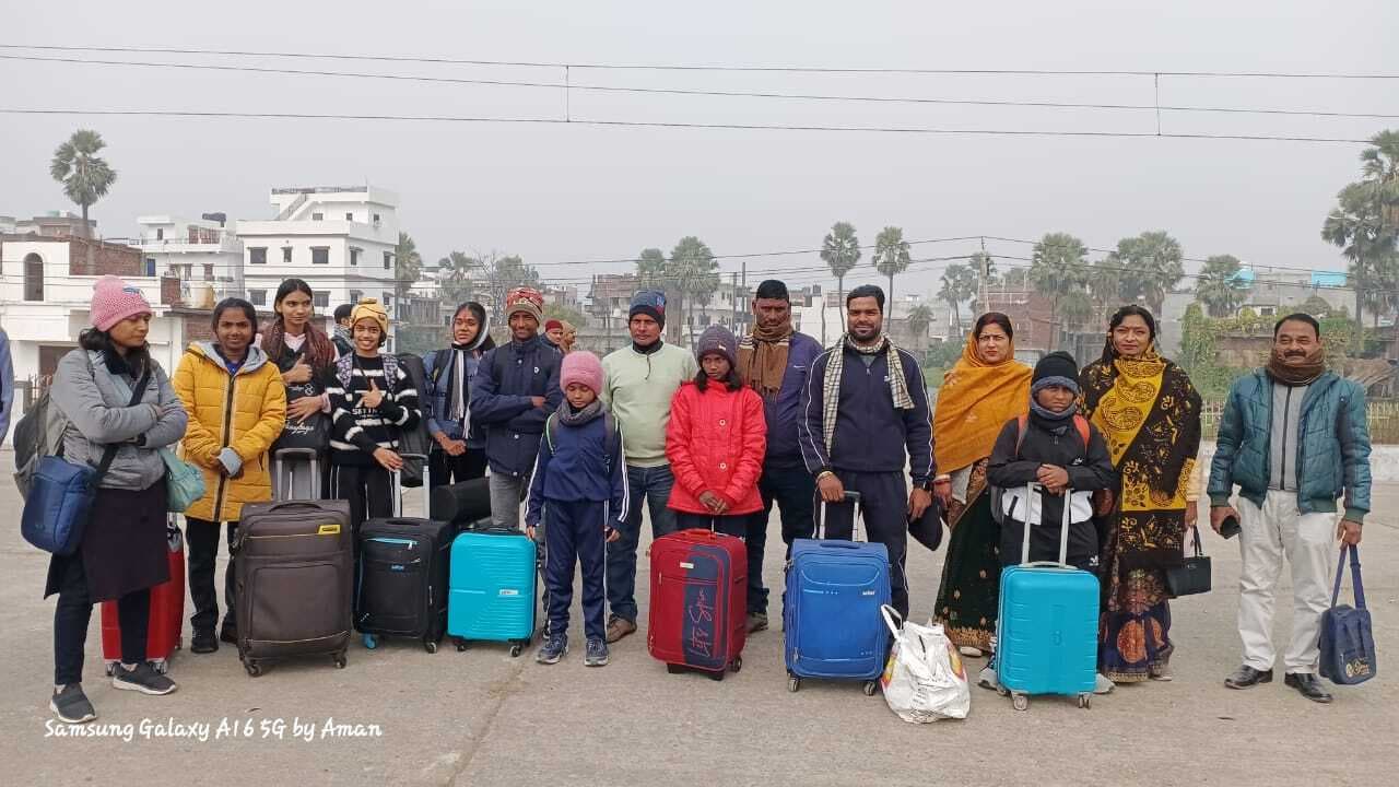 राष्ट्रीय योग चैंपियनशिप के लिए रोहतास के खिलाड़ी पटना रवाना