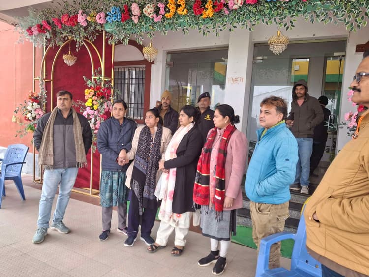 आइसीडीएस की महिला पर्यवेक्षिका रिश्वत लेते रंगेहाथ गिरफ्तार