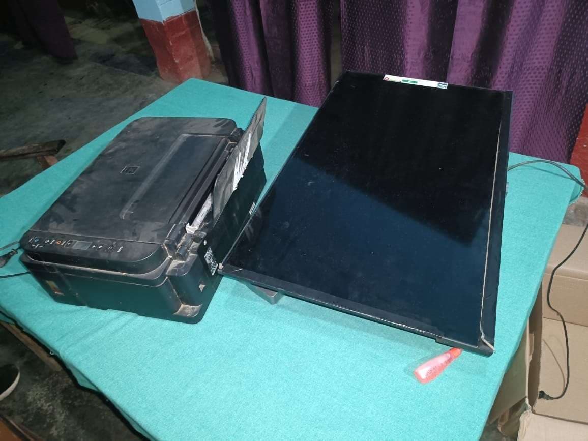 दुकान में हुई चोरी की घटना का पुलिस ने किया खुलासा, चोरी गया सामान बरामद