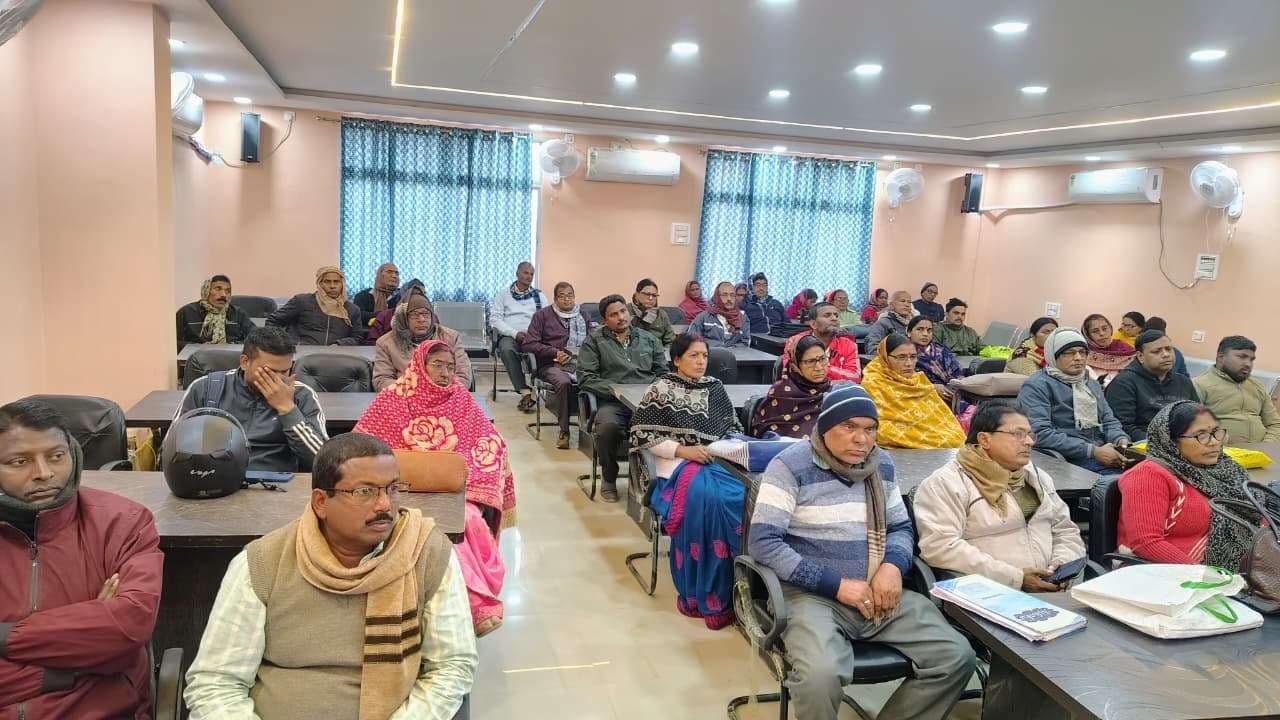 त्रुटिरहित मतदाता सूची तैयार करने का बीएलओ को मिला निर्देश