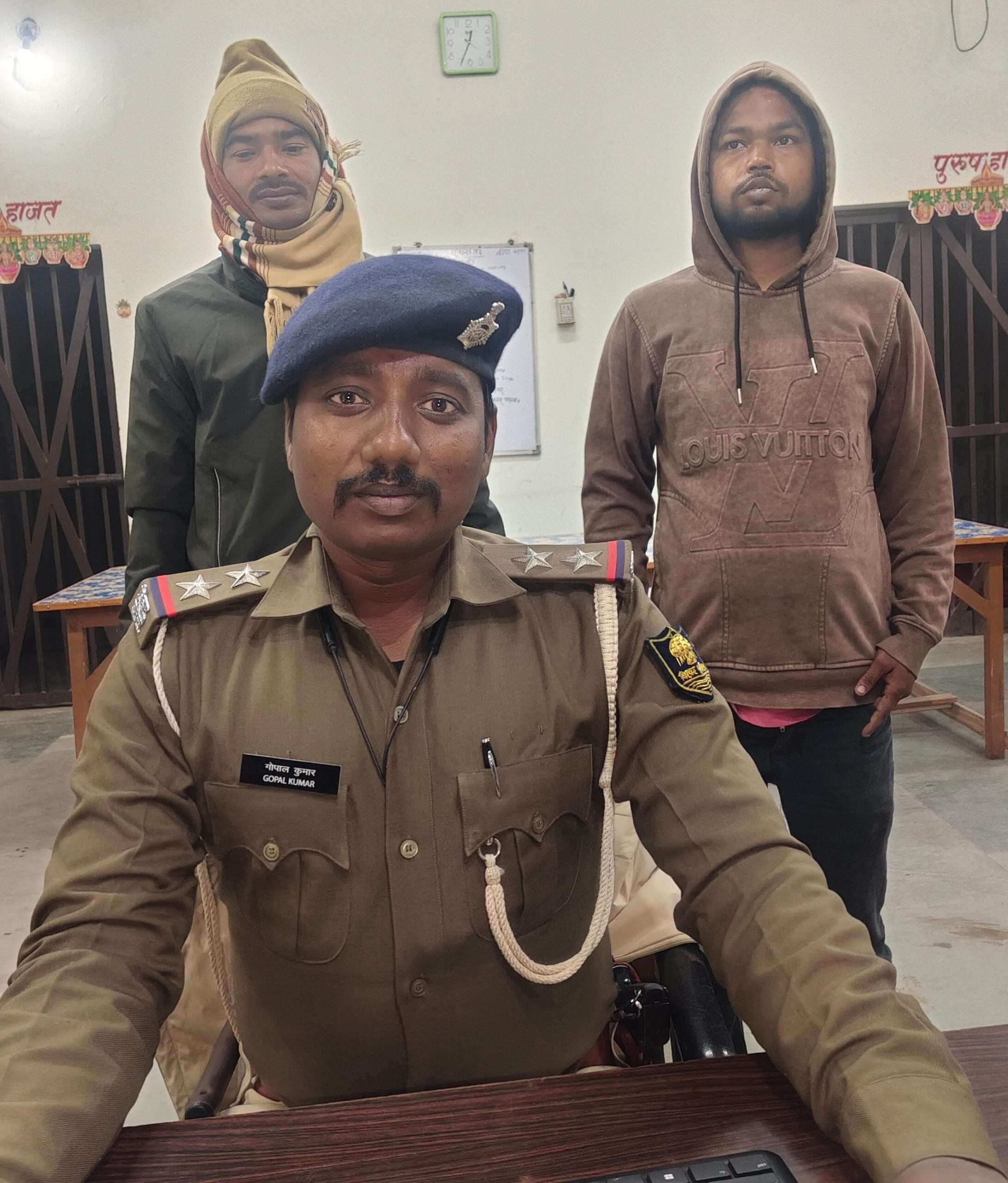 कोढ़ा थाना का नामजद आरोपित गिरफ्तार