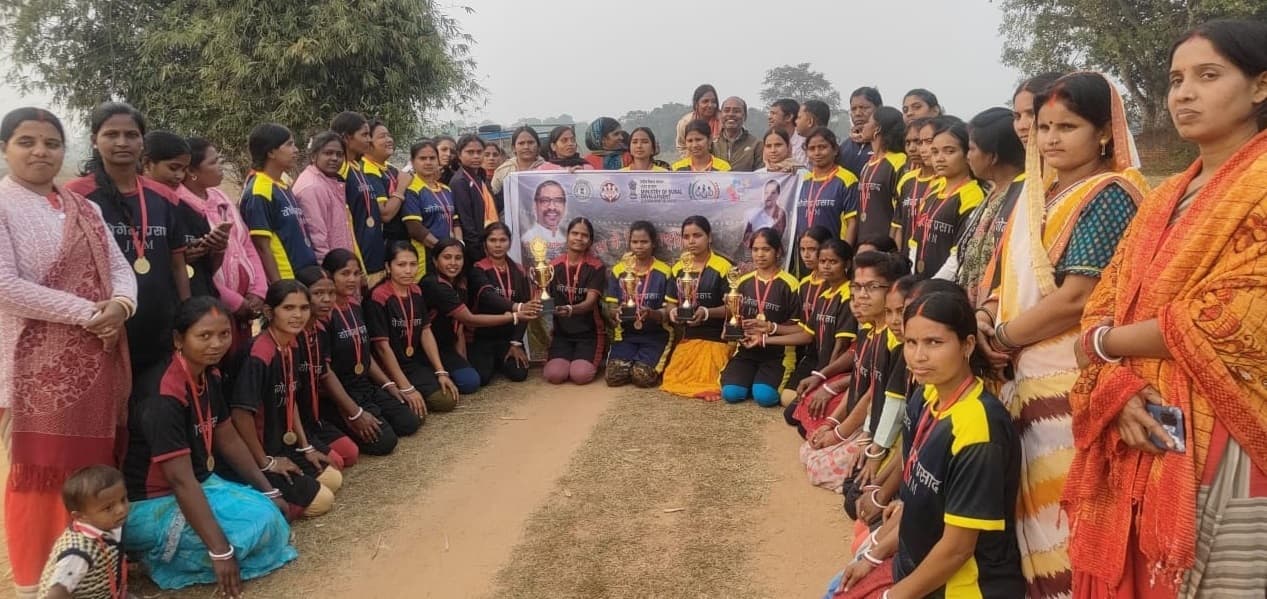 Bokaro News : खैराचातर की टीम बनीं चैंपियन