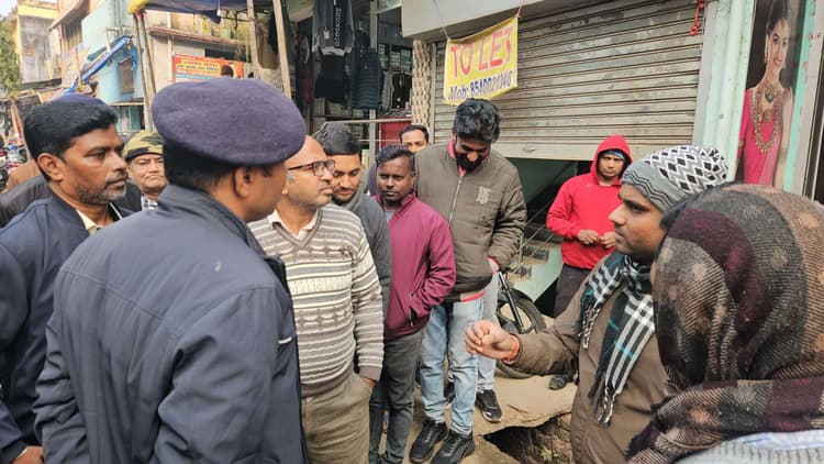 Giridih News : अतिक्रमण हटाओ अभियान में आयी तेजी