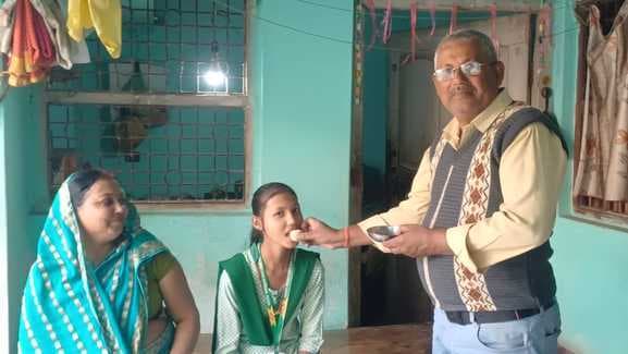 महागामा की छात्रा ने मुख्यमंत्री मेघा छात्रवृत्ति परीक्षा में हासिल की सफलता