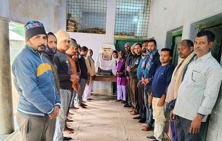 ज्ञानेश्वर ठाकुर के निधन पर गदाधर मिश्र स्मारक निधि में शोकसभा आयोजित