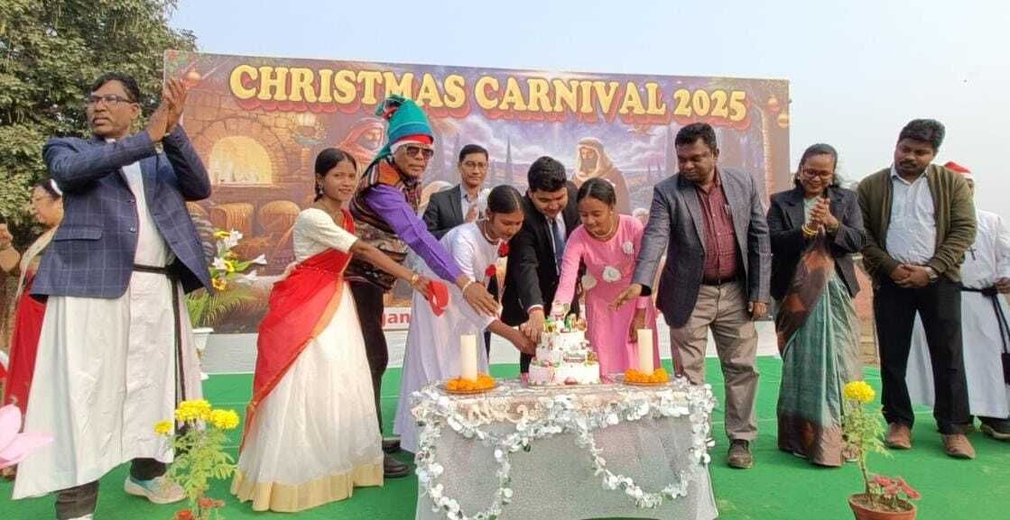 क्रिसमस प्रेम, शांति, भाईचारे का प्रतीक पर्व है : डीसी
