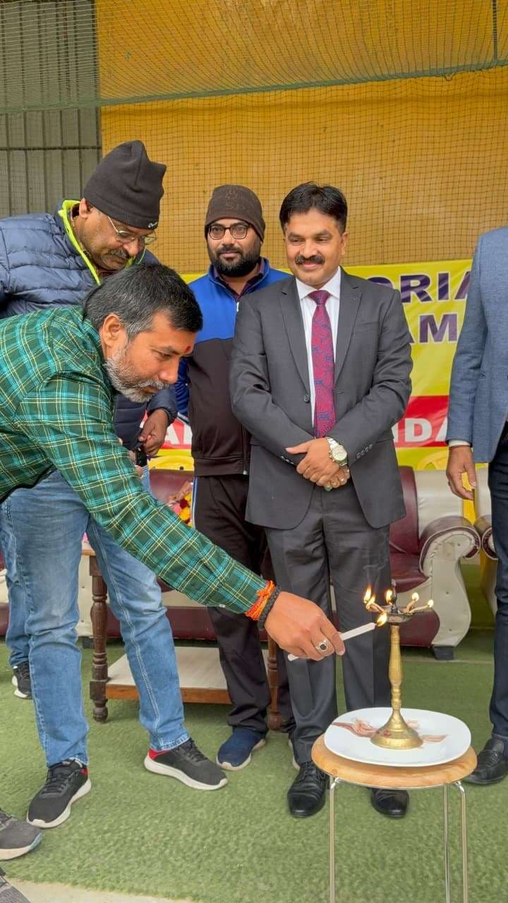 स्वर्गीय रामजी सिंह मेमोरियल डे-नाइट क्रिकेट टूर्नामेंट का शानदार आगाज