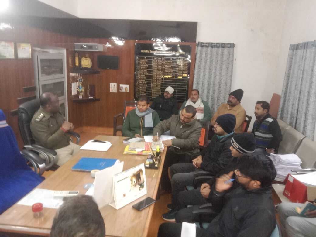 Deoghar News : देवघर में ऑटो-टोटो चालकों के लिए वर्दी अनिवार्य, नये साल से सख्त कार्रवाई