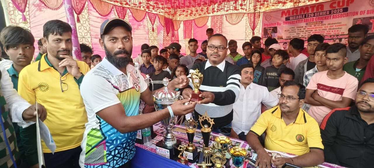 मोहन का बिहार दिव्यांग क्रिकेट टीम में हुआ चयन