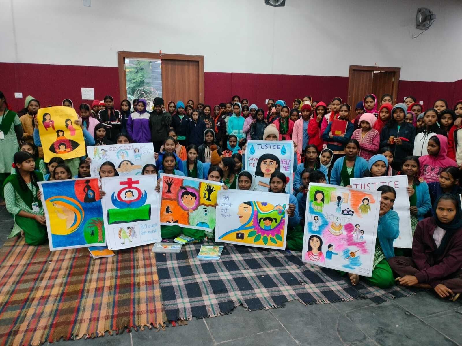 Bokaro News : प्रतियोगिताओं में छात्राओं ने दिखायी प्रतिभा