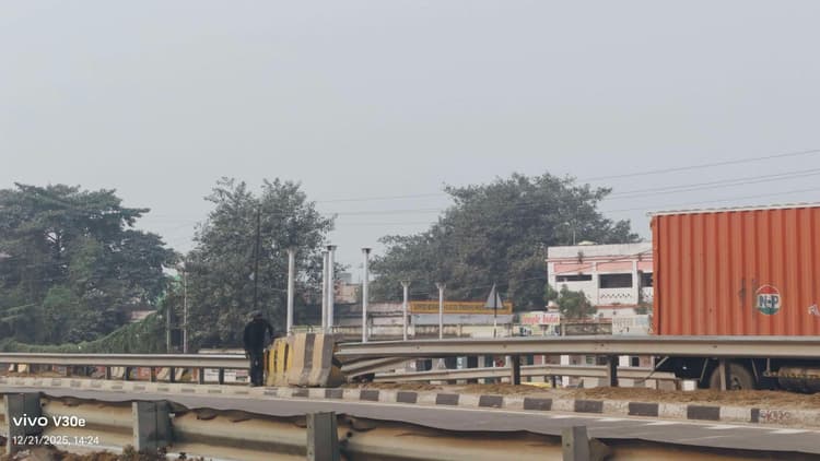 मोहनिया स्टेशन मोड़ पर नये साल में मिलेगा फुट ओवरब्रिज का तोहफा