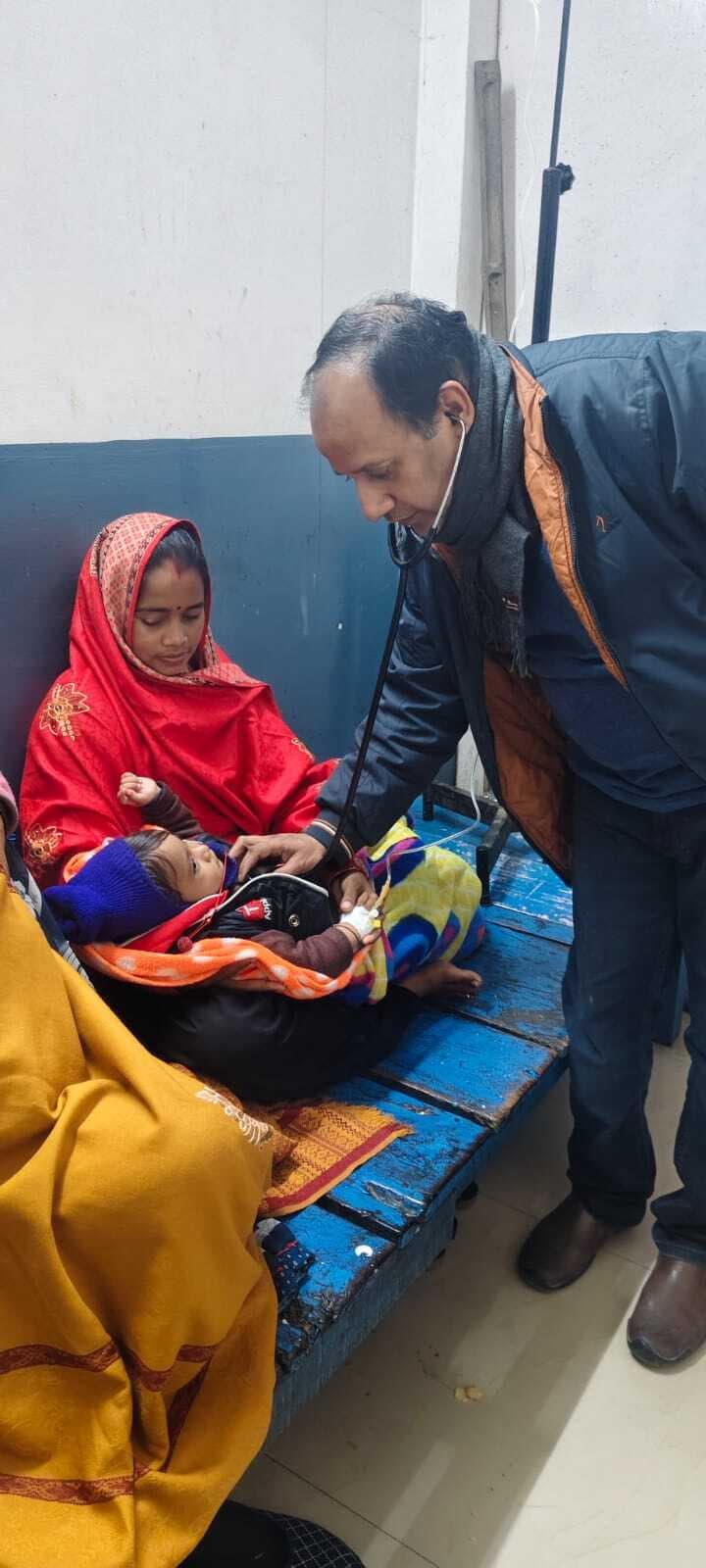 ठंड बढ़ने से बच्चों में निमोनिया का बढ़ा खतरा, सदर अस्पताल का एसएनसीयू हुआ फुल