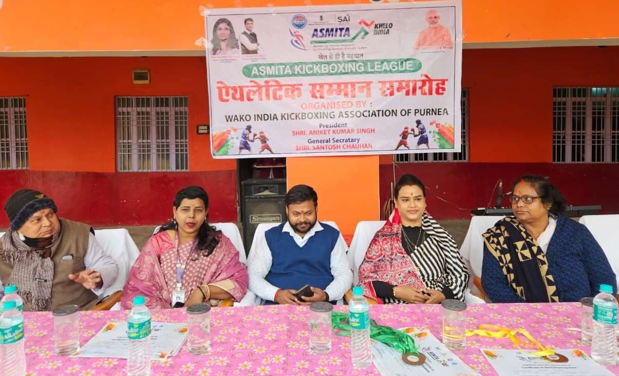 ताइकांडो सम्मान समारोह में उप महापौर ने बच्चियों का किया उत्साहवर्धन