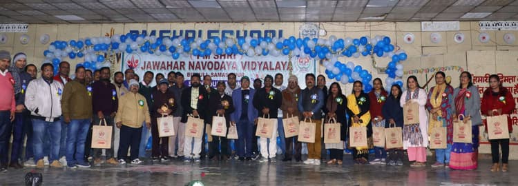 Samastipur News:पूर्ववर्ती व वर्तमान छात्रों को जोड़ ज्ञानवर्धन की जरूरत : उप प्राचार्य