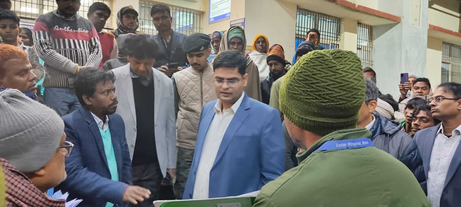 मरीजों को दें बेहतर स्वास्थ्य सुविधाएं : डीएम