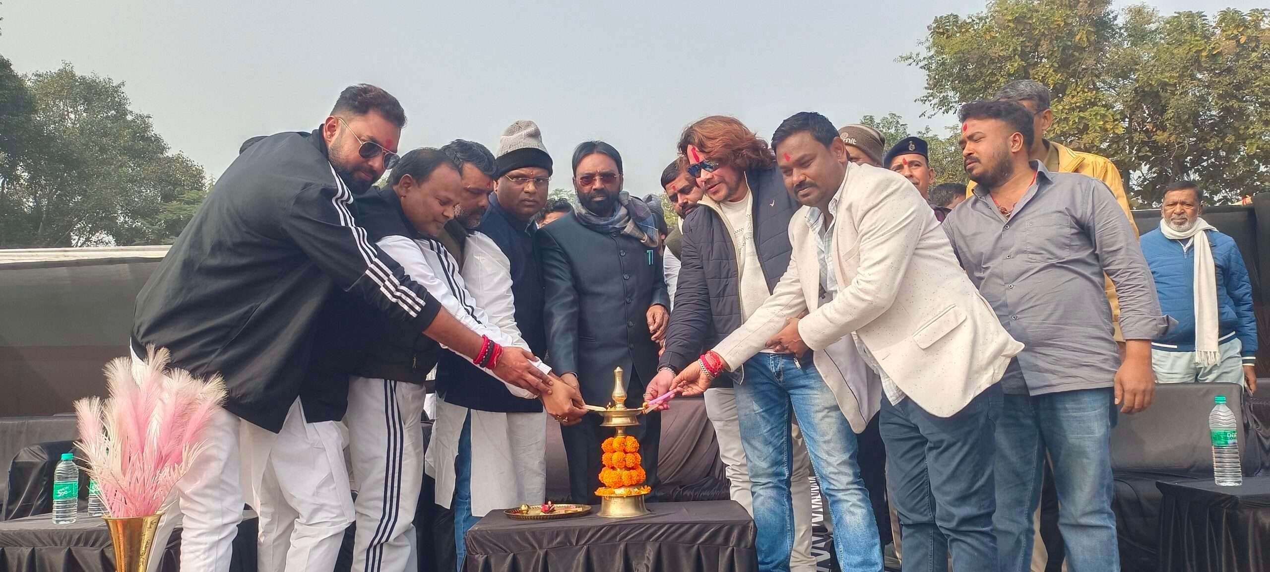 Deoghar News : जसीडीह में झारखंड क्रिकेट टूर्नामेंट शुरुआत, पहले मैच में स्टार इलेवन एक विकेट से विजयी