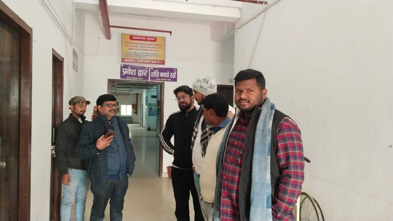 चकाई रेफरल अस्पताल  का हाल बेहाल, नही सुधर रही है  स्वास्थ्य व्यवस्था