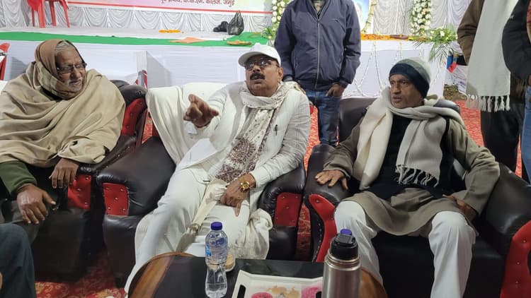 हिजाब को लेकर हो रही गंदी राजनीति, नीतीश कुमार बिहार के मानस पिता : आनंद मोहन