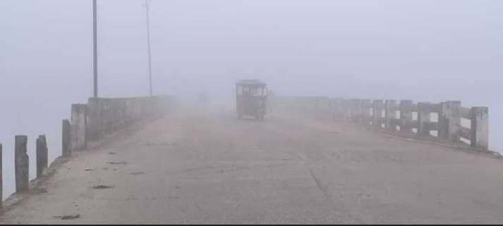 Giridih News :शीतलहर का प्रकोप जारी, लोगों की बढ़ी मुश्किलें