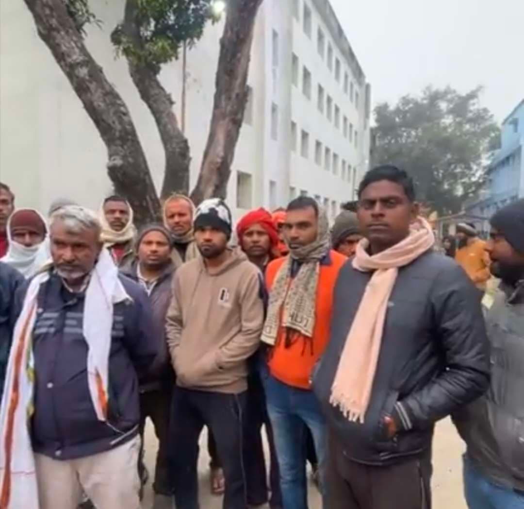 राजस्थान में मजदूर की टावर से गिरकर मौत, शव पहुंचते ही मचा कोहराम