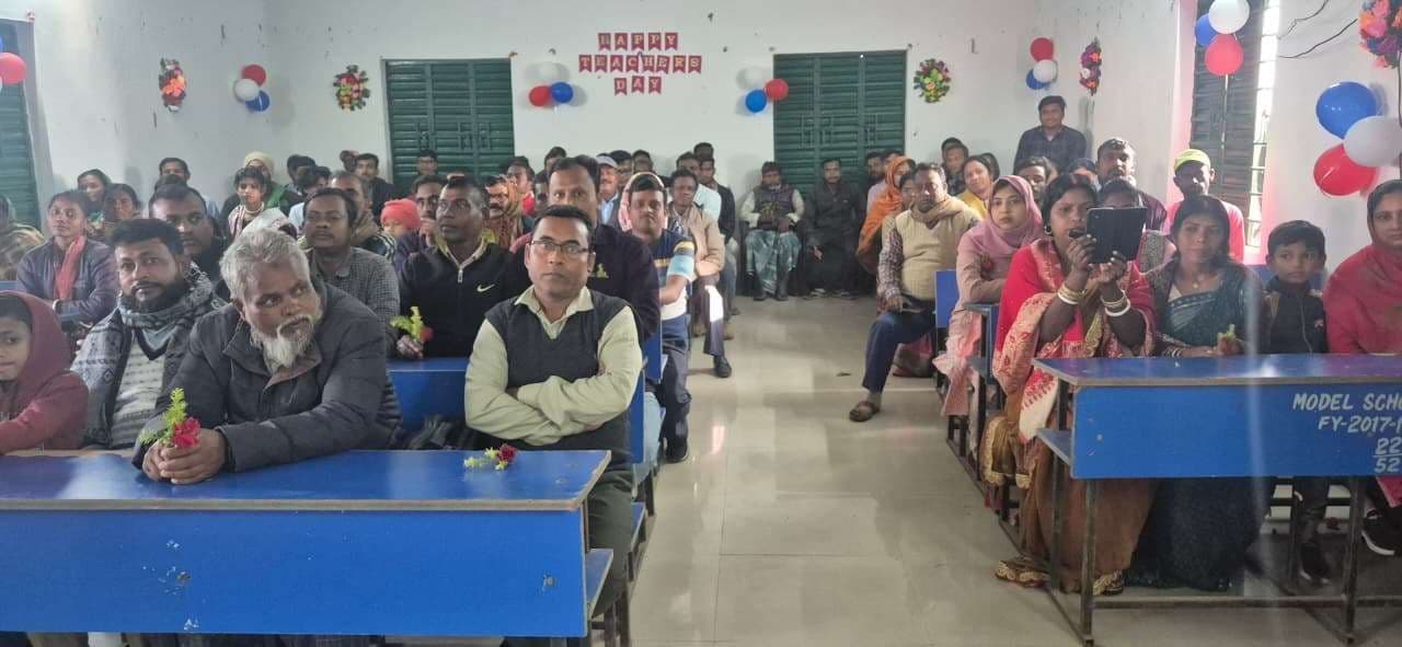 नियमित उपस्थिति ही शैक्षणिक सफलता की पहली सीढ़ी, अभिभावकों की भूमिका महत्वपूर्ण: डीसी