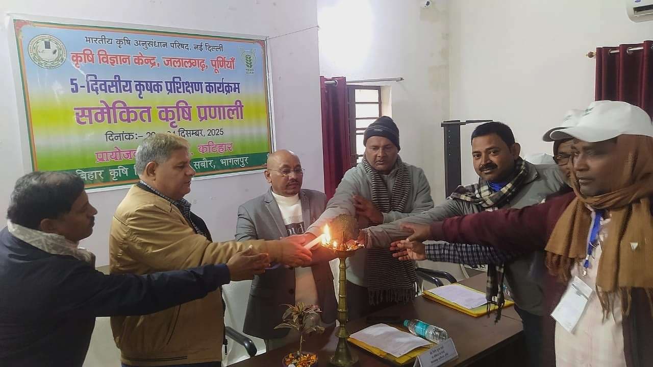 किसानों को समेकित कृषि प्रणाली अपनाने की जरूरत : प्राचार्य