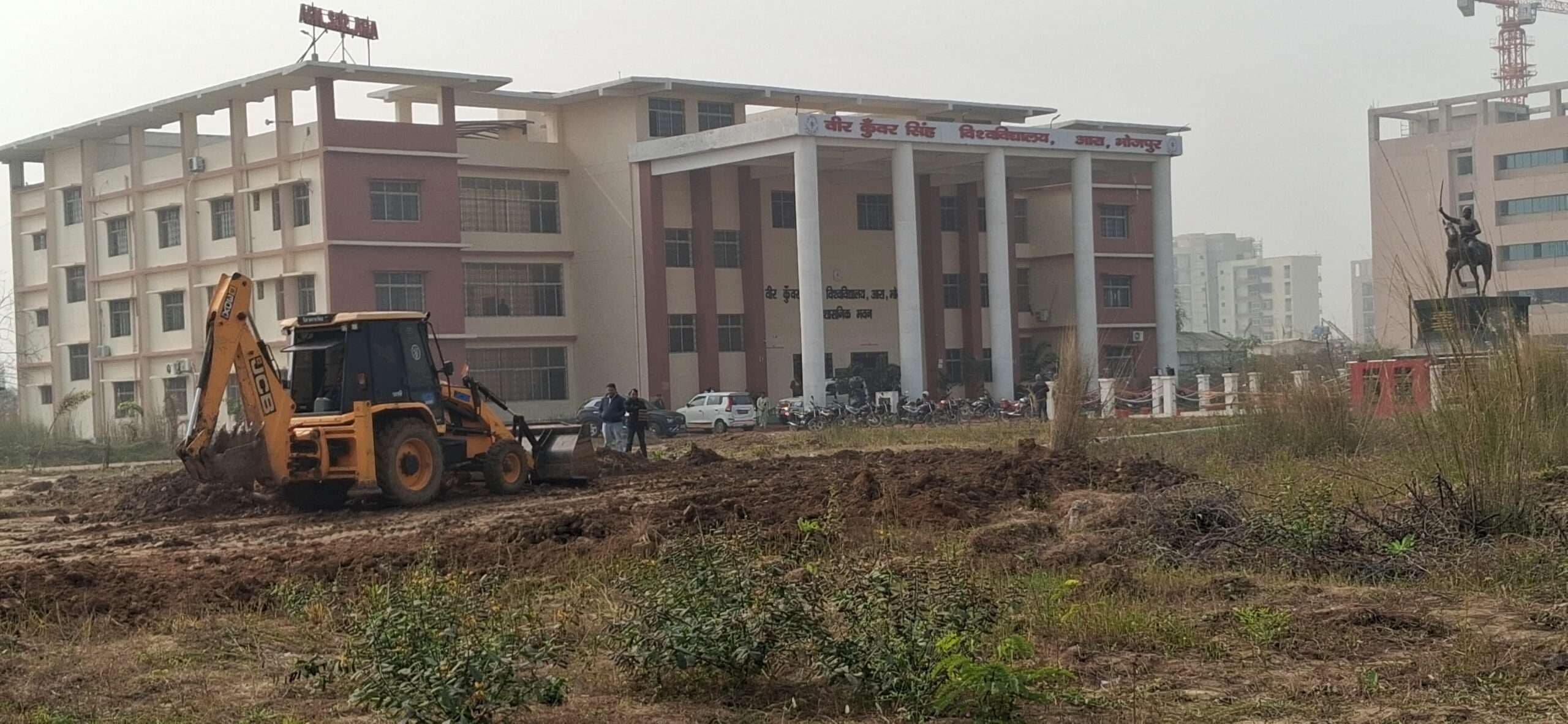 सत्र नियमित होने के बाद अब हर वर्ष दीक्षांत समारोह तैयारी में जुटा विवि प्रशासन