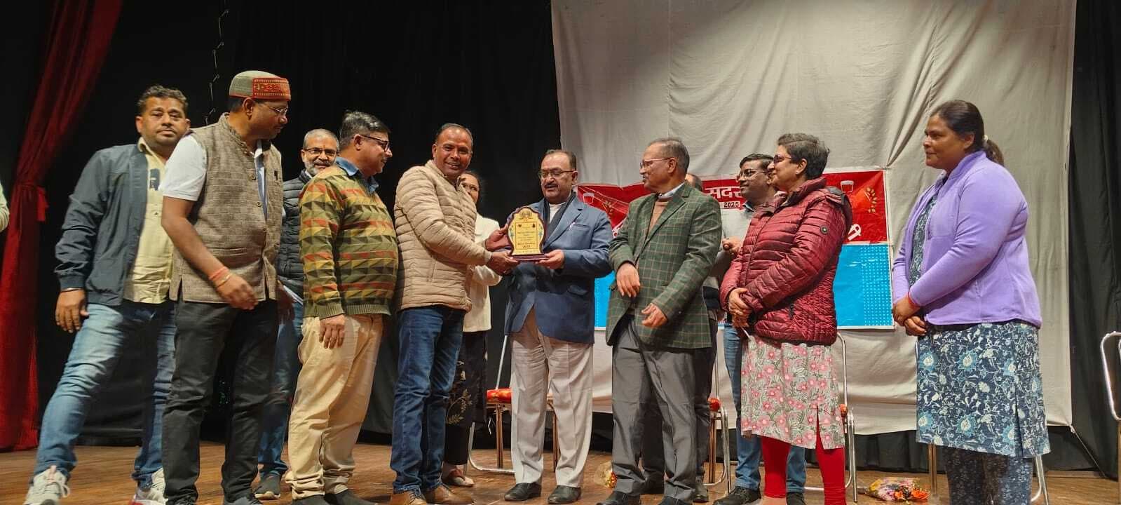 कोयलांचल के रक्तदाताओं का योगदान अनुकरणीय : सिविल सर्जन