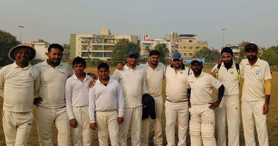 पीडीसीसीबी ने आठ विकेट से सनशाइन क्रिकेट क्लब को दी मात