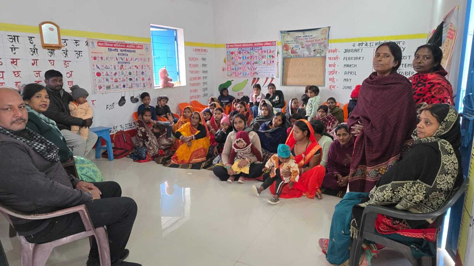 आंगनबाड़ी में साफ-सफाई व पोषाहार संचालन पर दें विशेष ध्यान