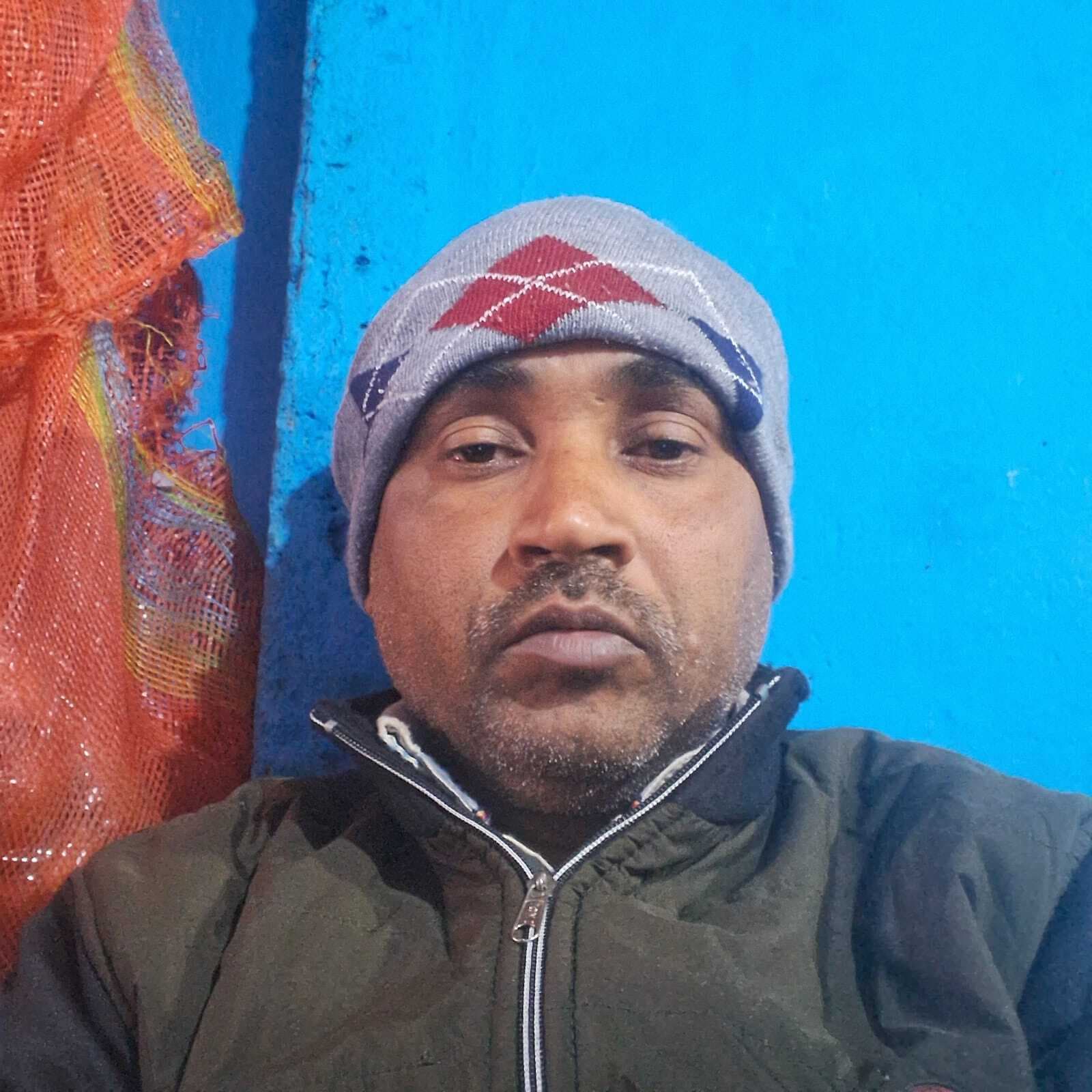 हथियार के बल पर किराना व्यवसायी से बाइक व नकदी की लूट