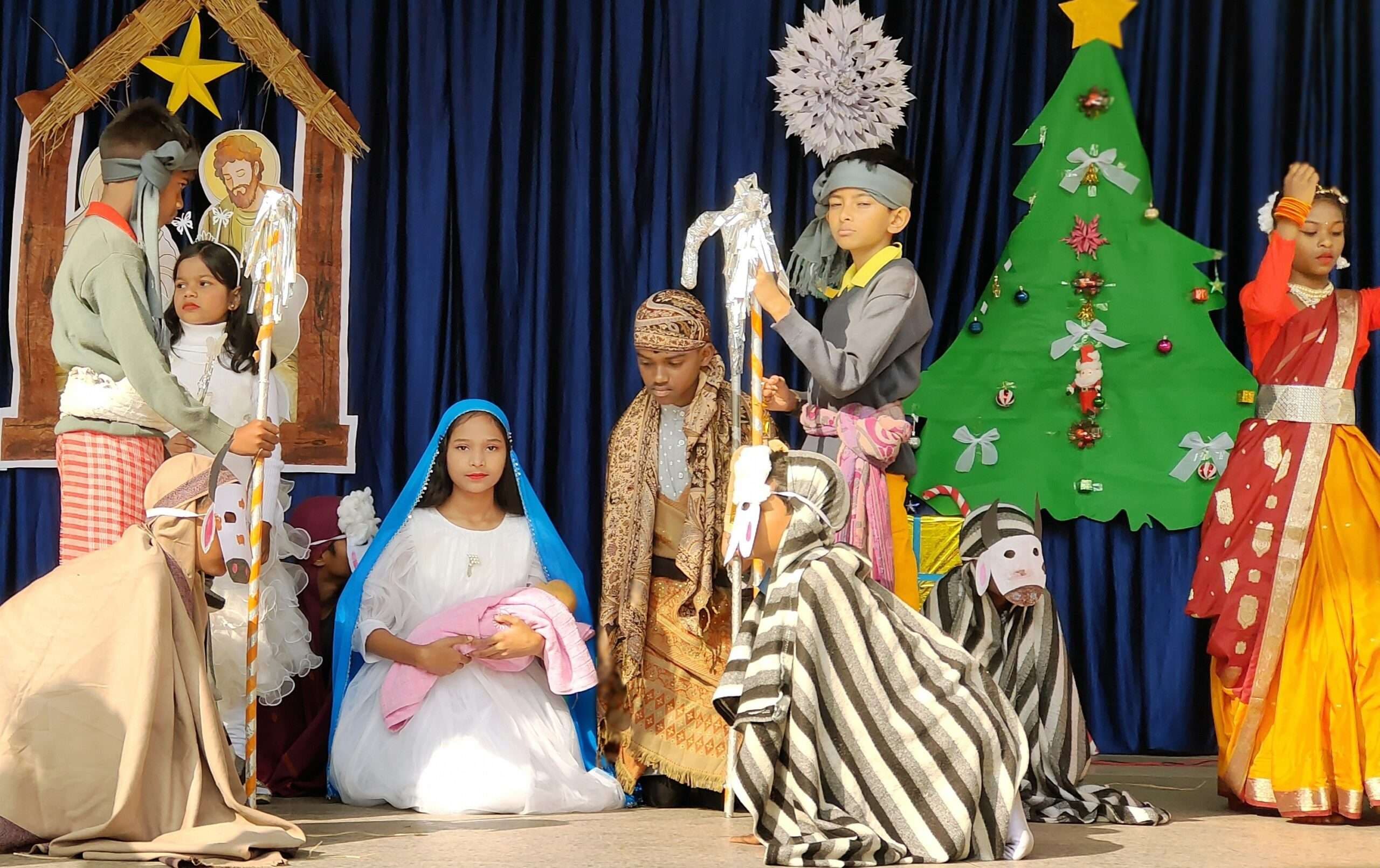 Bokaro News : प्रभु यीशु ने दिया करुणा और प्रेम का संदेश : प्राचार्य