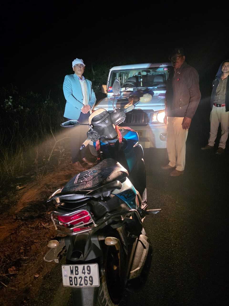 East Singhbhum News : बरसोल : दो किलो गांजा जब्त, आरोपी बाइक छोड़कर फरार