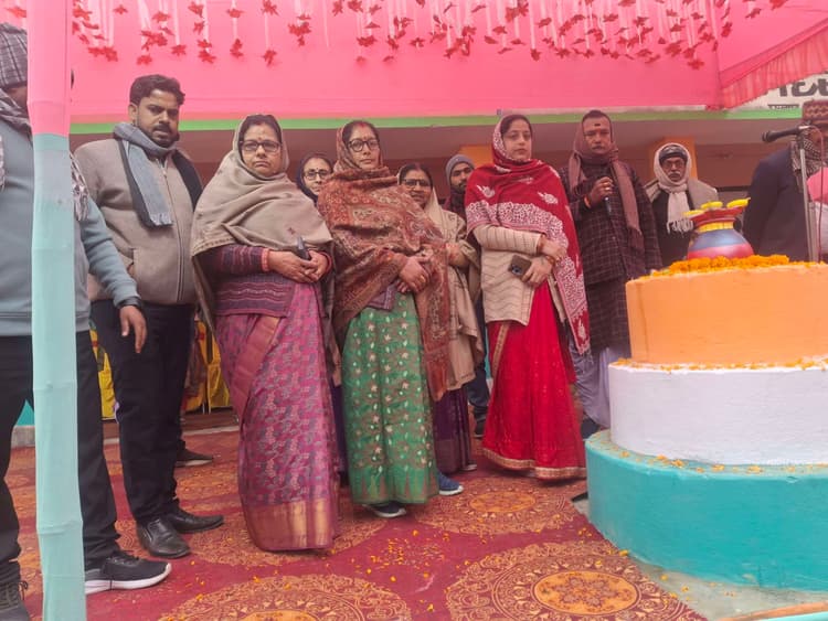 Samastipur : मध्य विद्यालय बांदे ने मनाया शताब्दी वर्ष समारोह