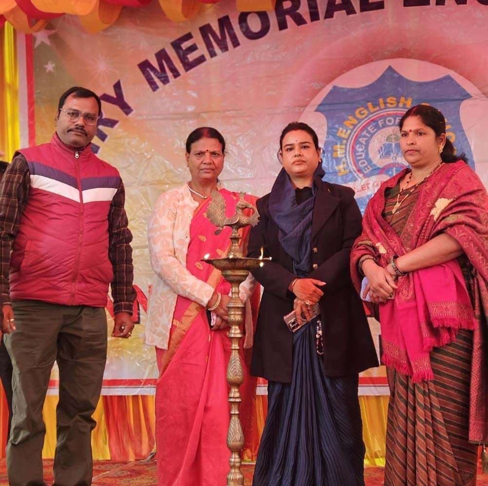 वार्षिक समारोह में बच्चों ने अपनी प्रतिभा का किया भव्य प्रदर्शन