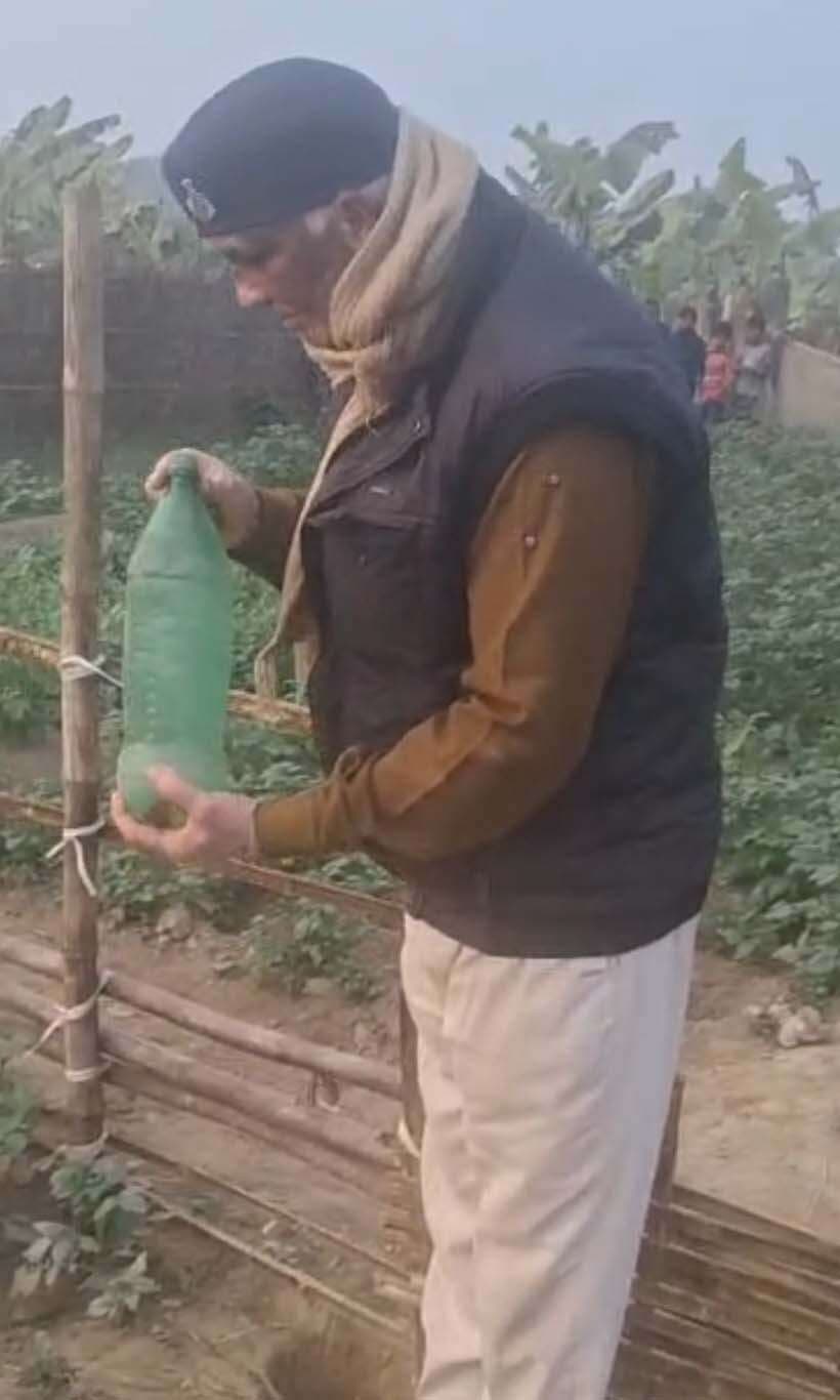 श्वान दस्ता की मदद से छह लीटर देसी शराब बरामद, धंधेबाज फरार