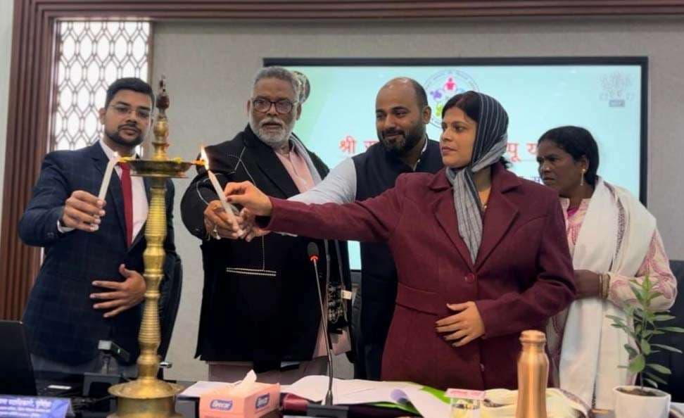 जनता का काम सुलभ व पारदर्शिता के साथ हो, यही प्रशासन की प्राथमिकता होनी चाहिए : पप्पू यादव