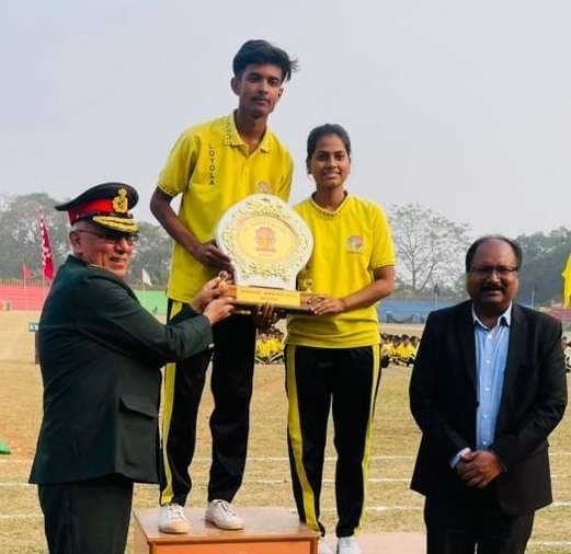 Bokaro News : बेहतर जीवन के लिए शिक्षा के साथ खेलकूद जरूरी : लेफ्टिनेंट