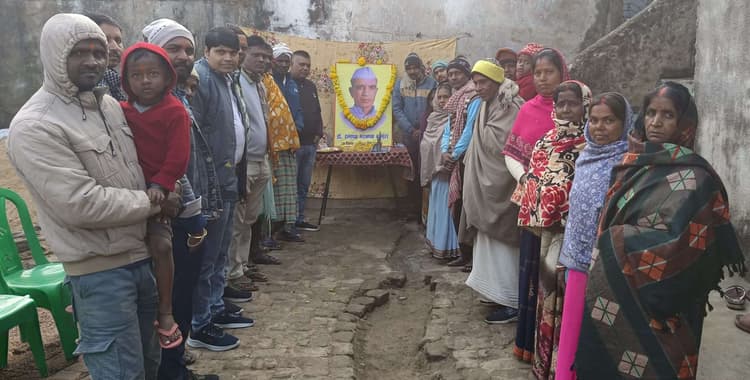 Bokaro News : डॉ रत्नप्पा के आदर्शों को आत्मसात करने का लिया संकल्प