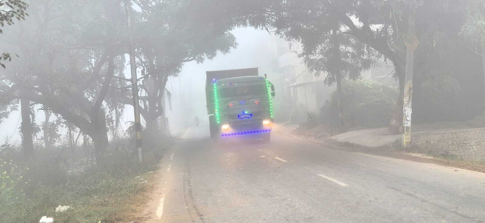 शहर में न ही अलाव जला, न बंटे गये कंबल