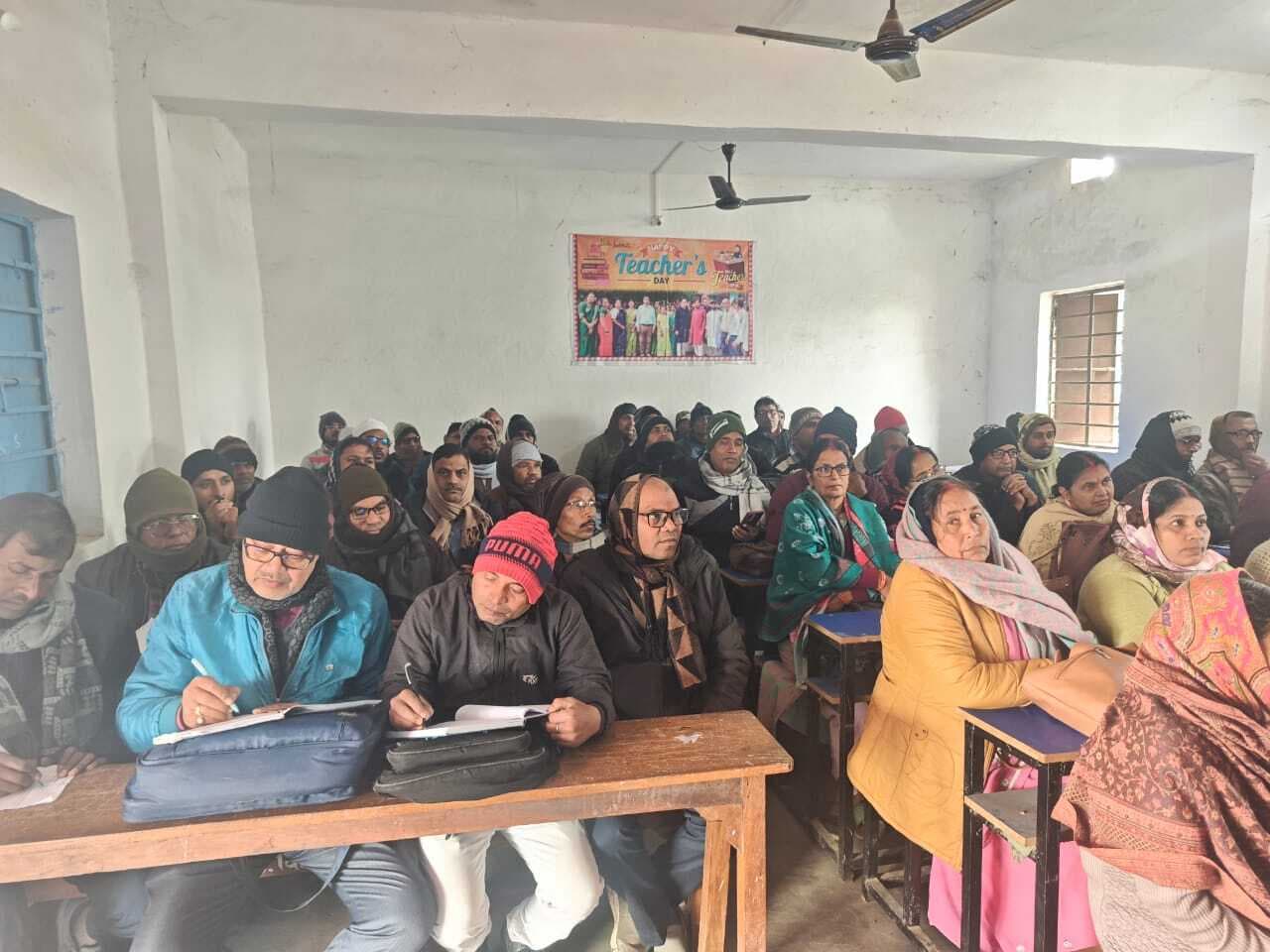 ड्रापआउट बच्चों को शिक्षा की मुख्यधारा से जोड़ने का लक्ष्य