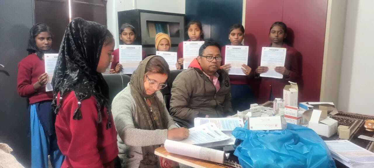 शिविर में 130 छाात्राओं ने करायी स्वास्थ्य जांच