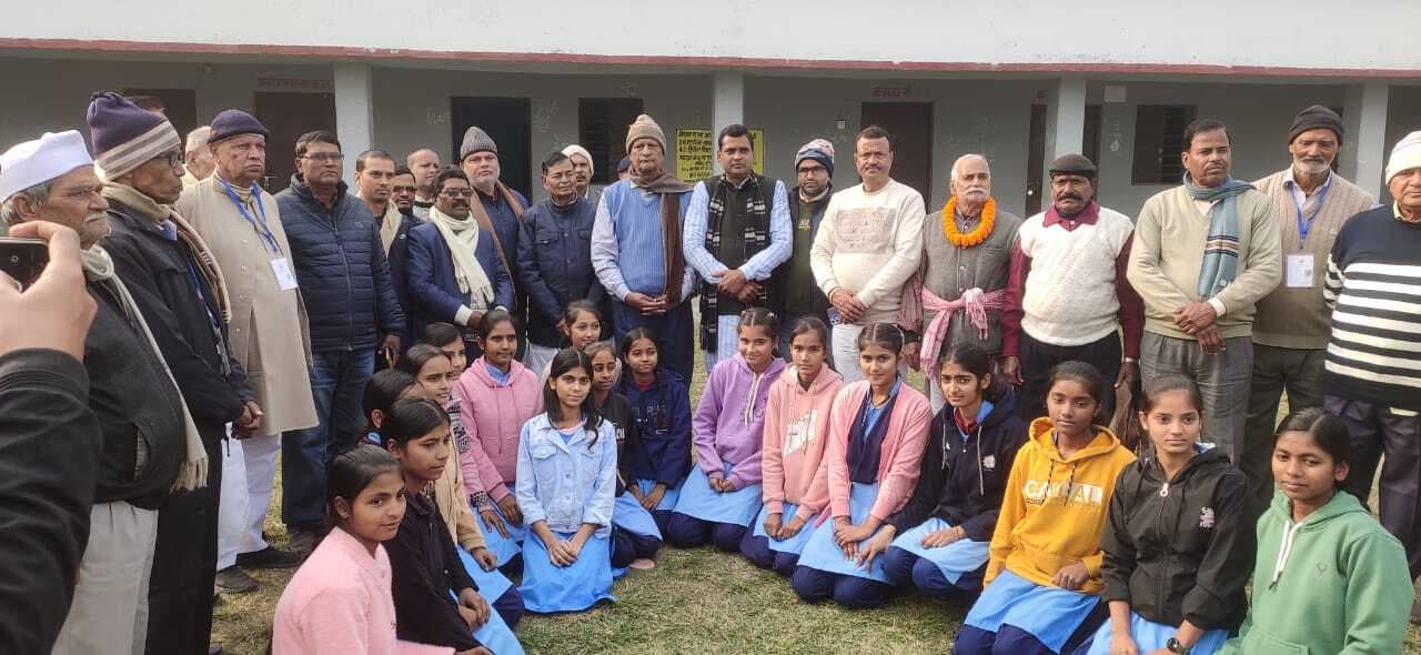 पेंशनर की मांग को संसद में उठाऊंगा : दिलेश्वर कामैत