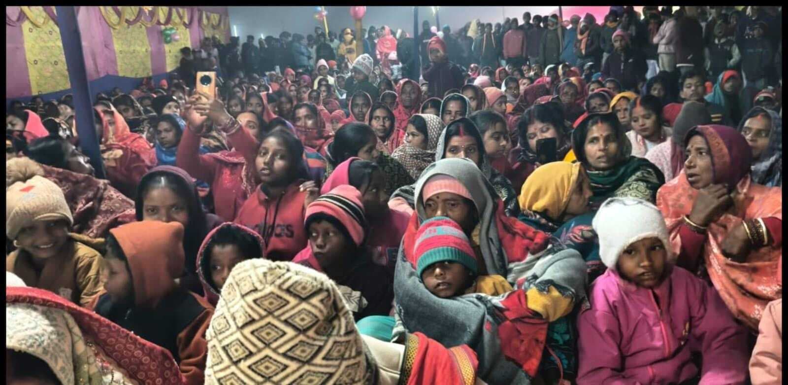 शिव शक्ति महायज्ञ में उमड़ी श्रद्धालुओं की भीड़