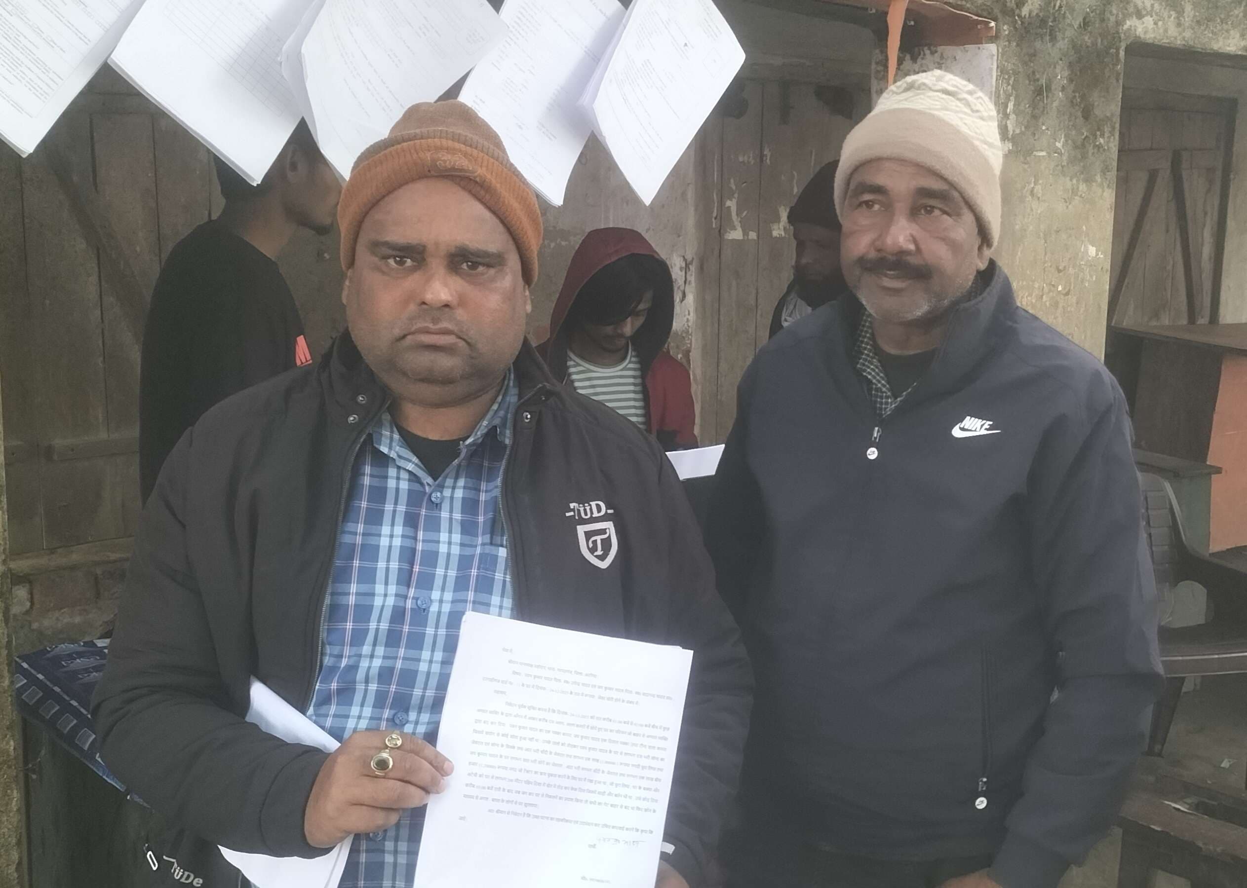 बंद घर का ताला तोड़ लाखों की चोरी